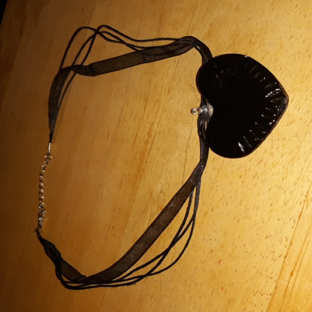 Black Glass Heart Necklace Choker